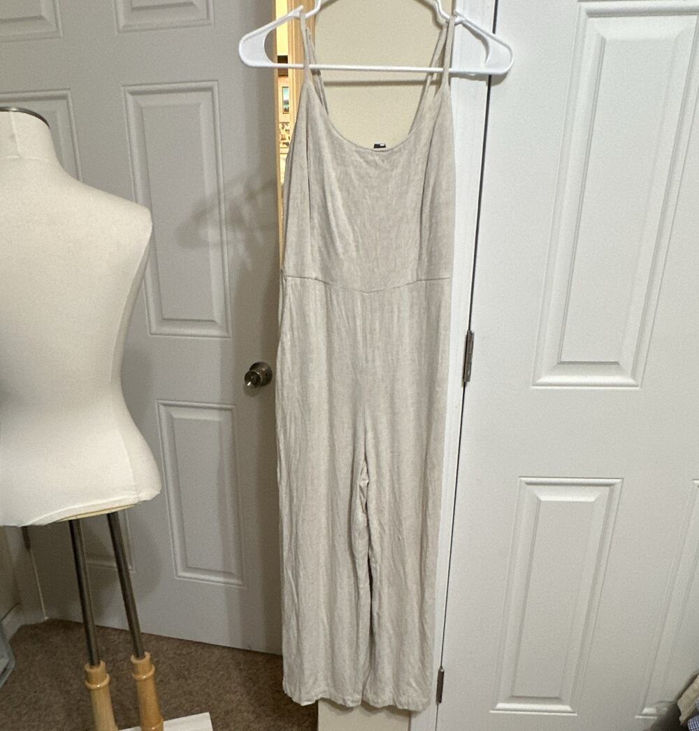 Kylie Paige Women's Beige Smocked Scoop Neck Jumpsuit Pockets Straight Leg M